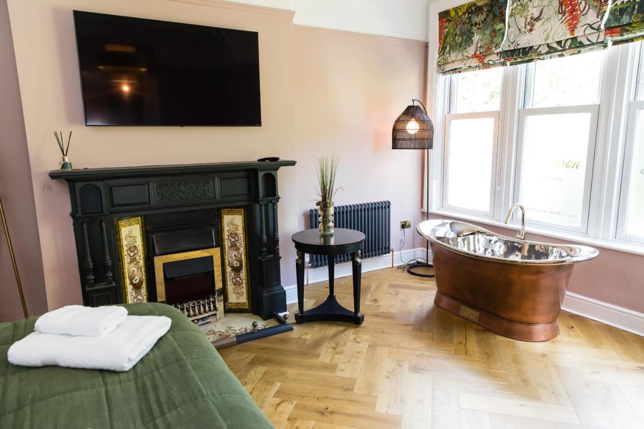 Dragon Villas By Maison Parfaite - Luxury Studios & Apartments - Harrogate Extérieur photo