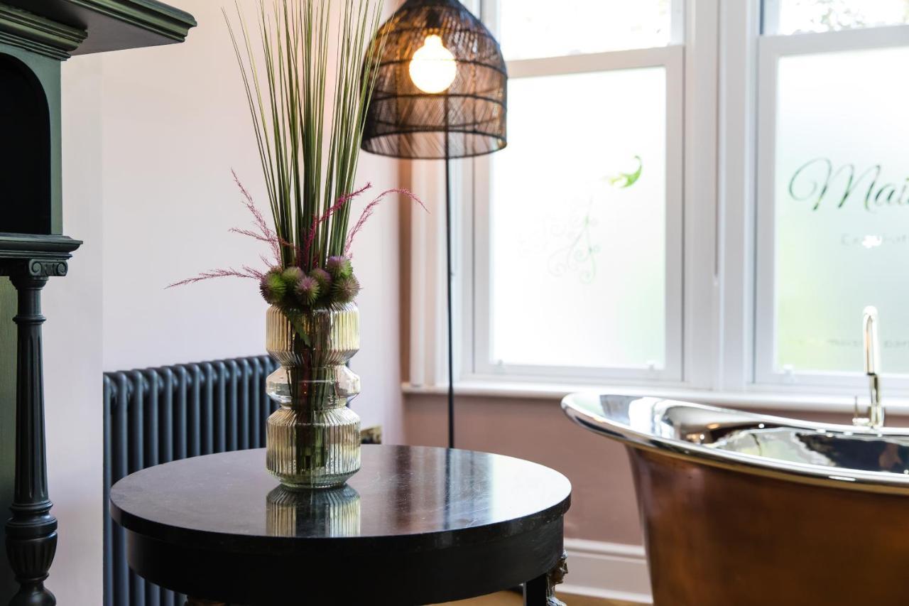 Dragon Villas By Maison Parfaite - Luxury Studios & Apartments - Harrogate Extérieur photo